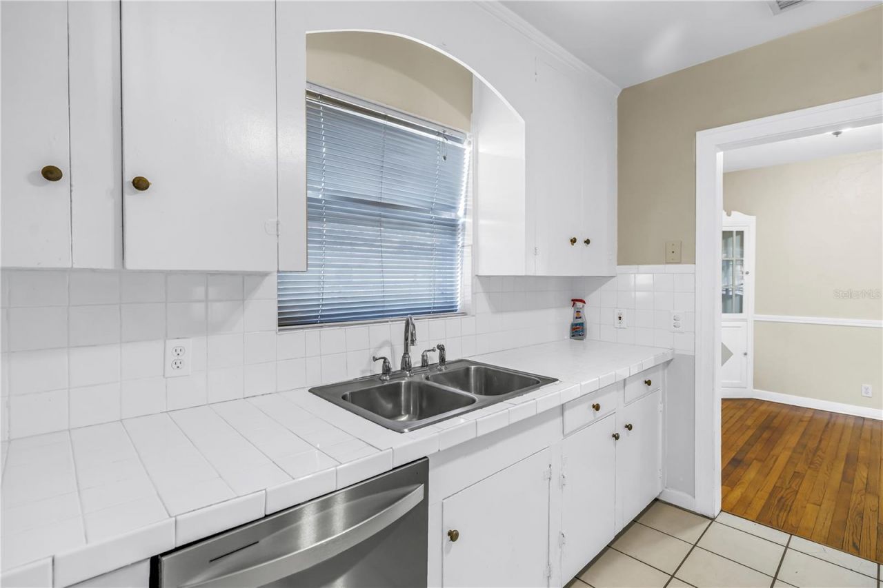 3701 26th Street N, Saint Petersburg, FL 33713 Photo