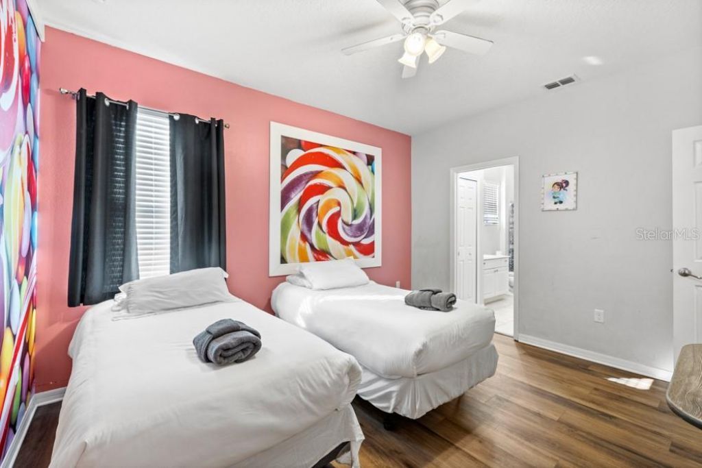 6009 Broad Oak Drive, Davenport, FL 33837 Photo