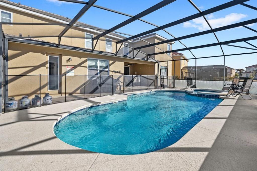 6009 Broad Oak Drive, Davenport, FL 33837 Photo