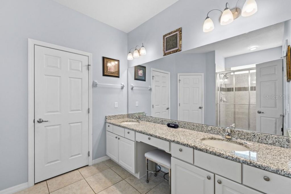 6009 Broad Oak Drive, Davenport, FL 33837 Photo