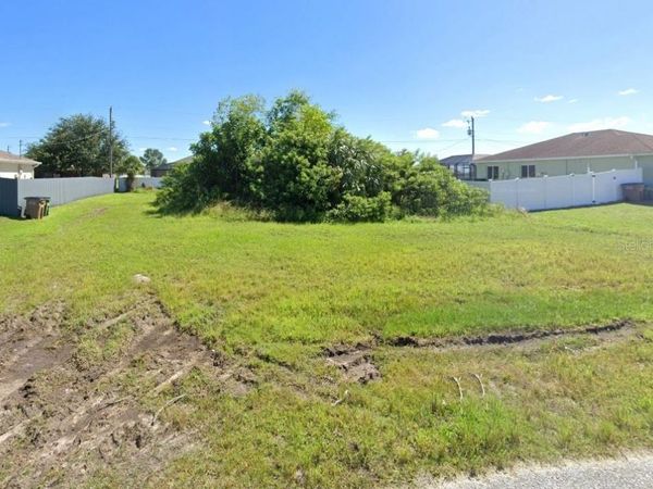 937 NW 5TH PLACE, CAPE CORAL, FL 33993