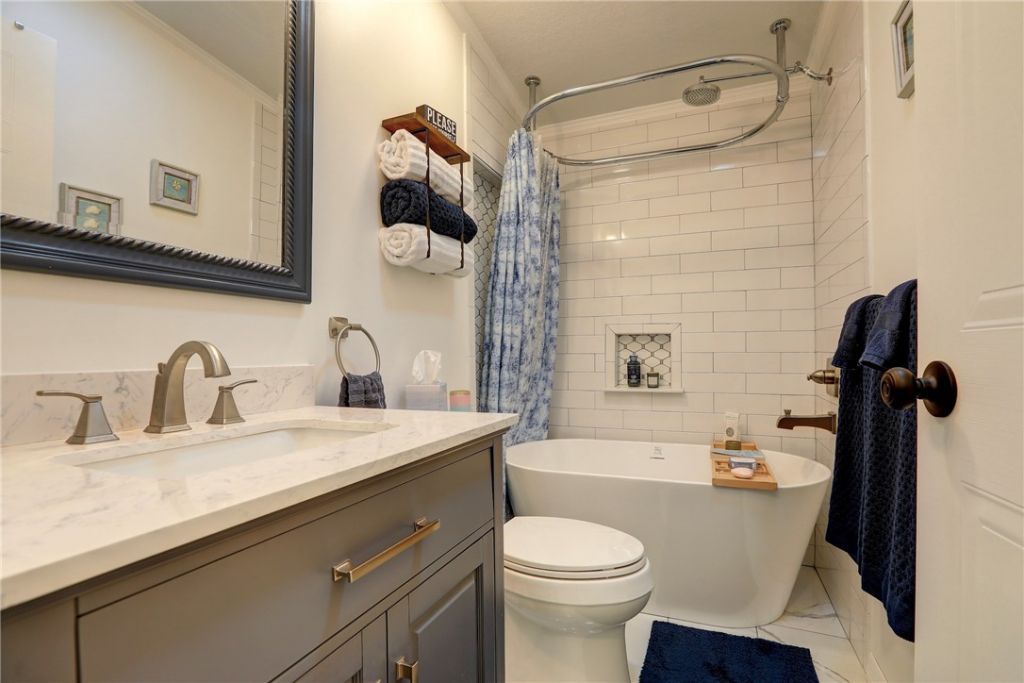 809 Lychee Drive, Barefoot Bay, FL 32976 Photo