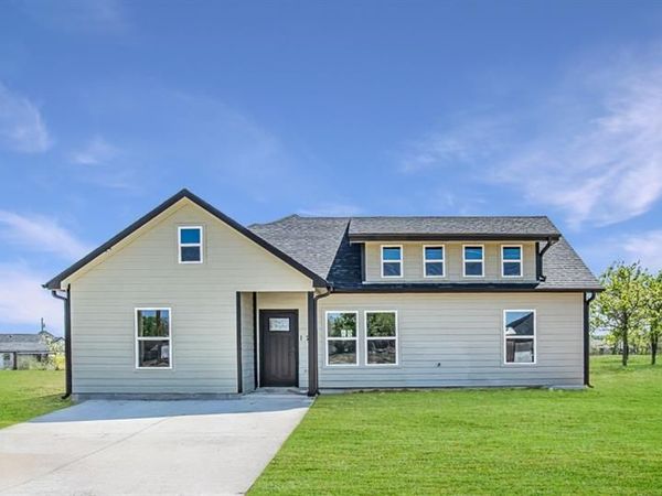 124 Brookview Drive, Bridgeport, TX 76458