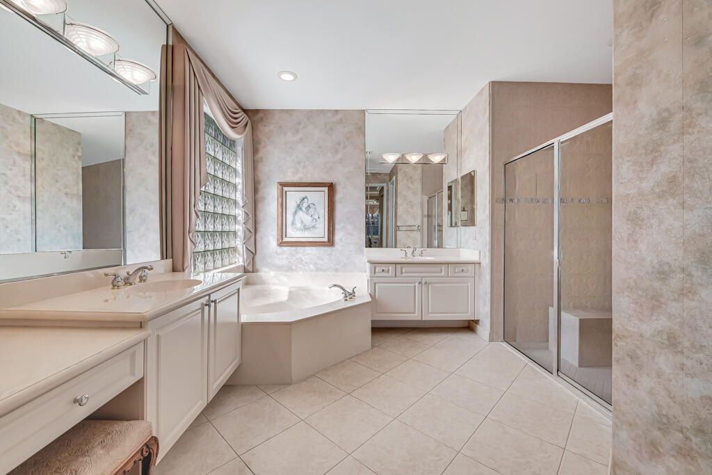 7650 Tarpon Cove Circle, Lake Worth, FL 33467 Photo