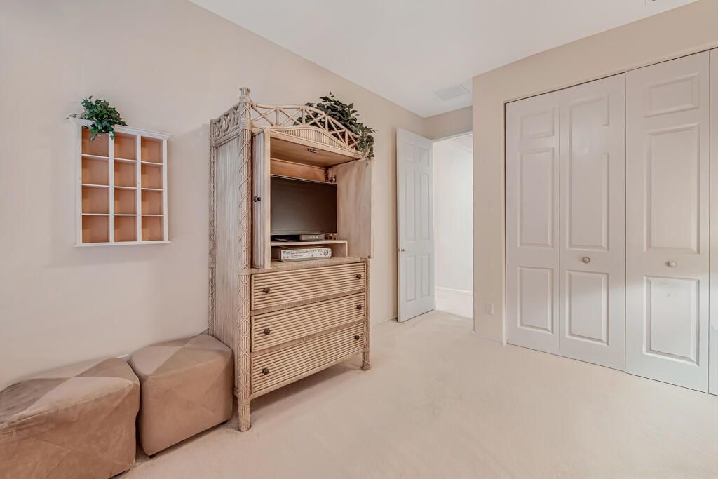 7650 Tarpon Cove Circle, Lake Worth, FL 33467 Photo