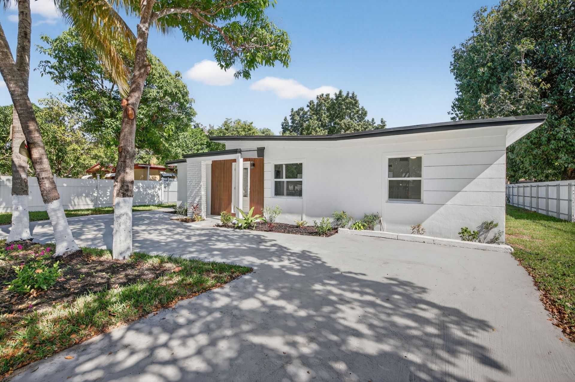 13685 NW 3rd Avenue, North Miami, FL 33168 Photo