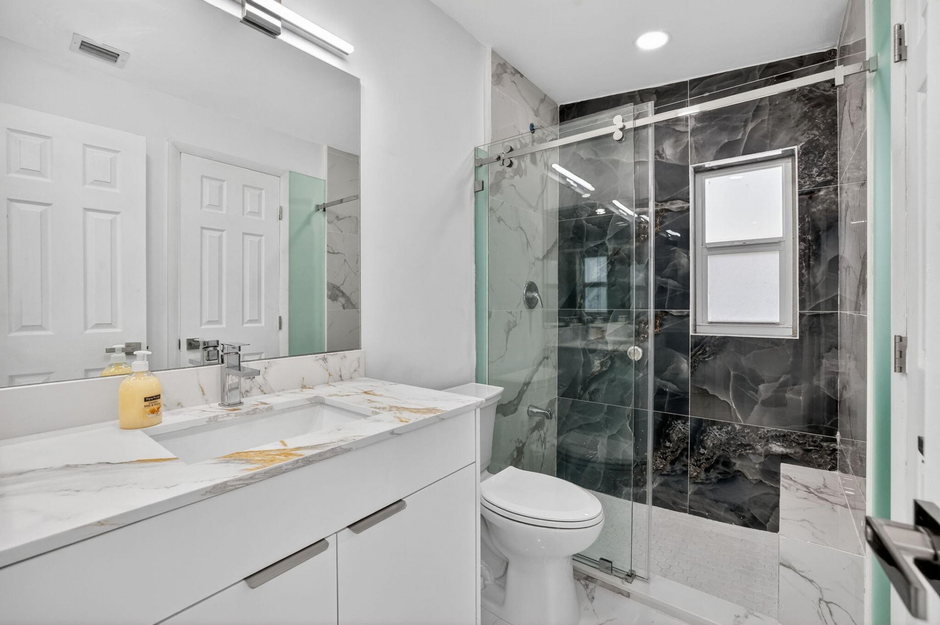 13685 NW 3rd Avenue, North Miami, FL 33168 Photo