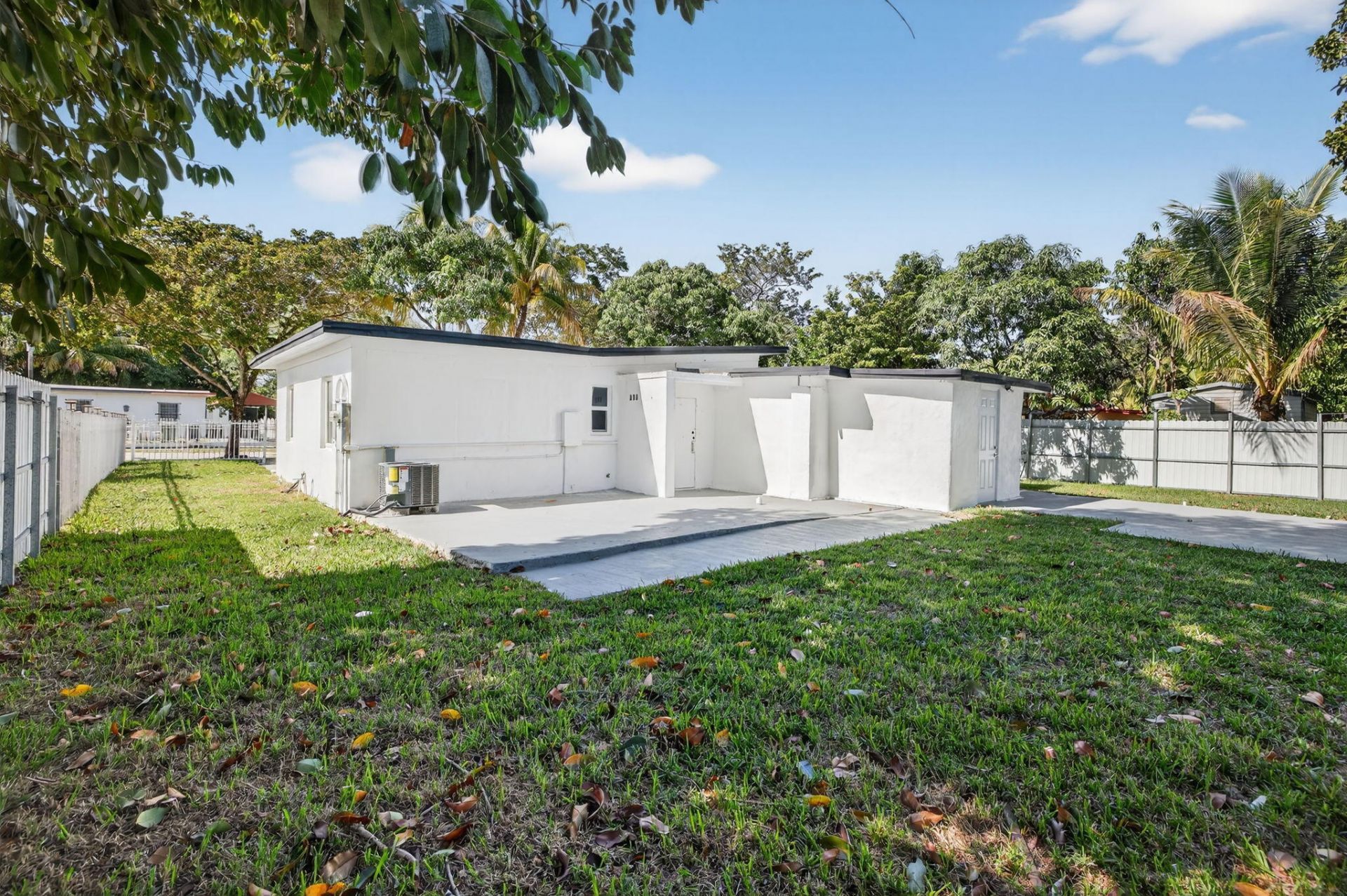13685 NW 3rd Avenue, North Miami, FL 33168 Photo