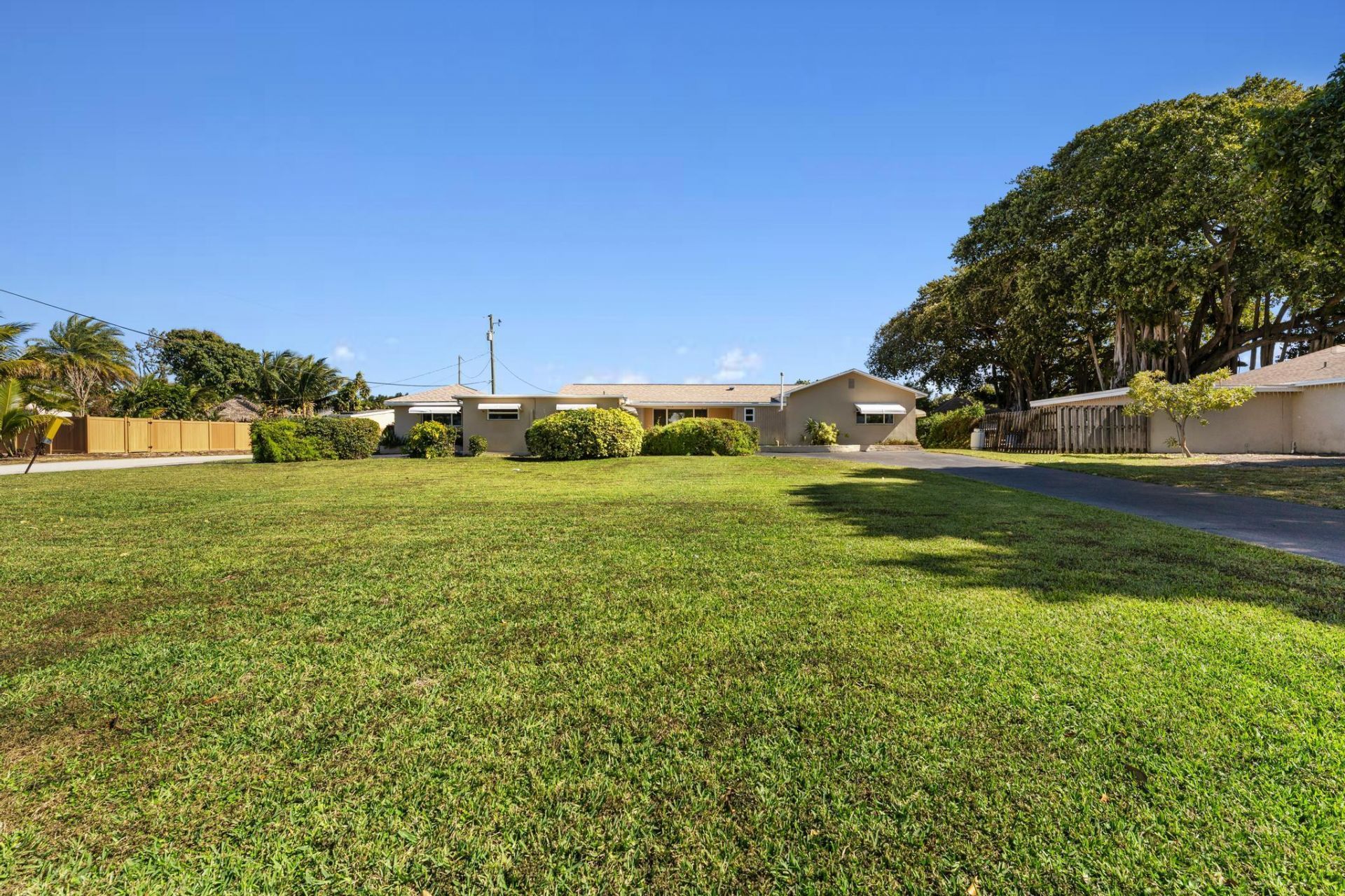 1812 High Ridge Road, Lake Worth, FL 33461 Photo