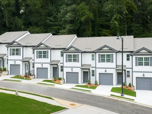 2826 Georgia Aster Way NW, Unit 13, Atlanta, GA 30318
