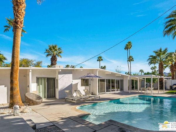 271 N Easmor Circle, Palm Springs, CA 92262