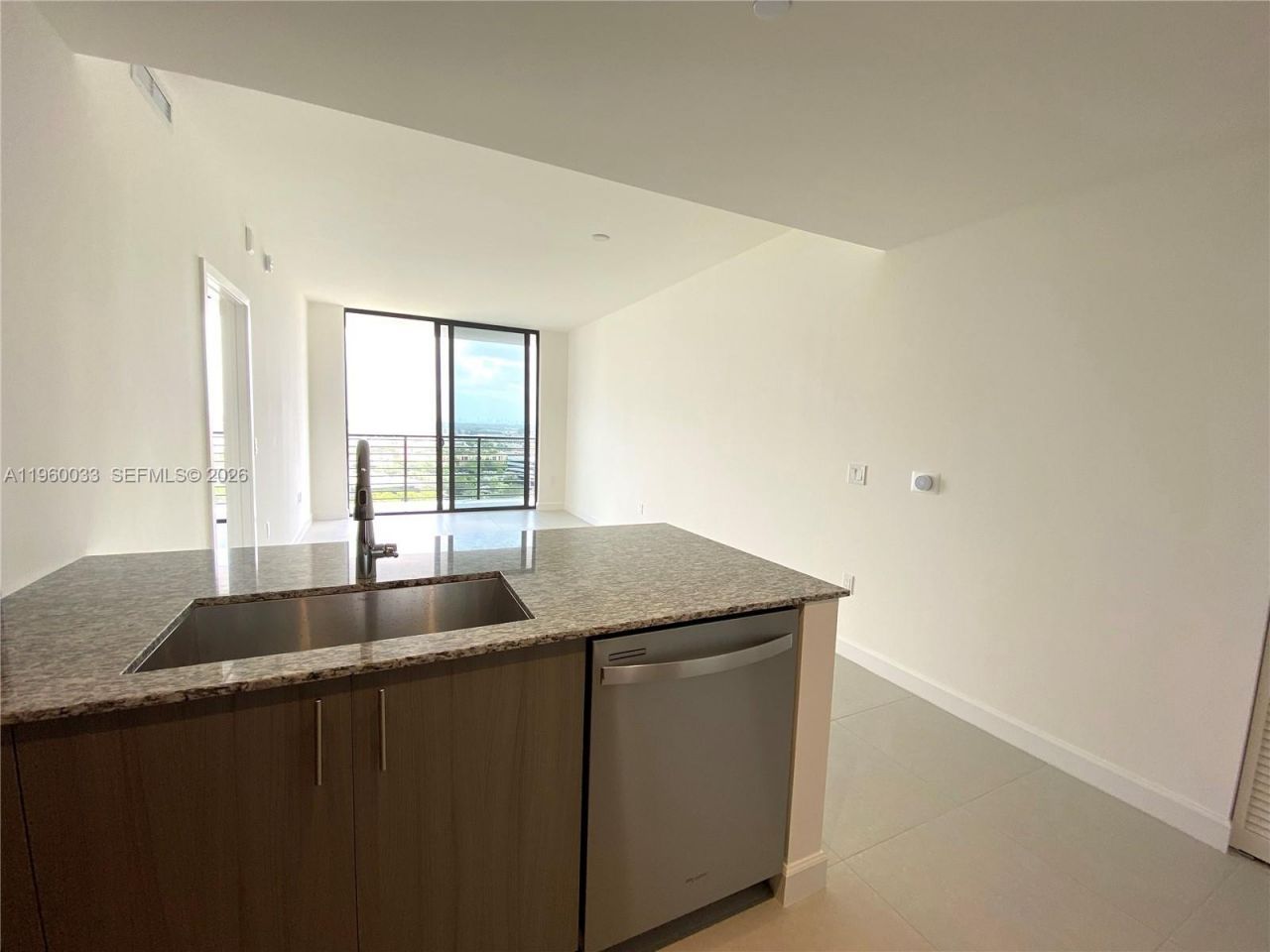 5350 NW 84th Ave, Unit 1703, Doral, FL 33166 Photo