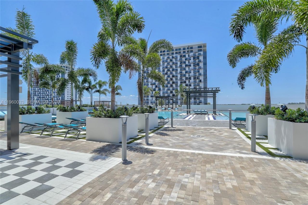 5350 NW 84th Ave, Unit 1703, Doral, FL 33166 Photo