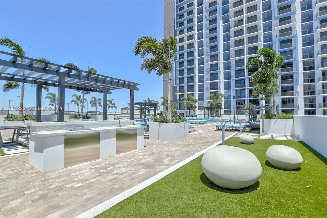 5350 NW 84th Ave, Unit 1703, Doral, FL 33166 Photo