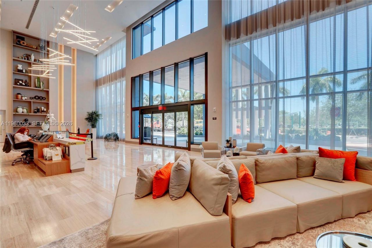 5350 NW 84th Ave, Unit 1703, Doral, FL 33166 Photo