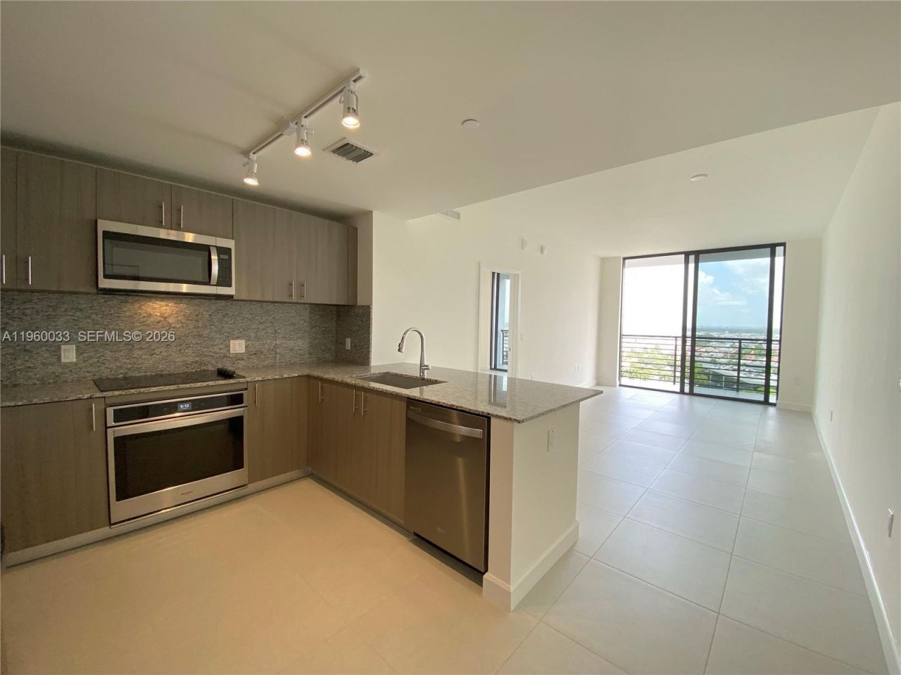 5350 NW 84th Ave, Unit 1703, Doral, FL 33166 Photo