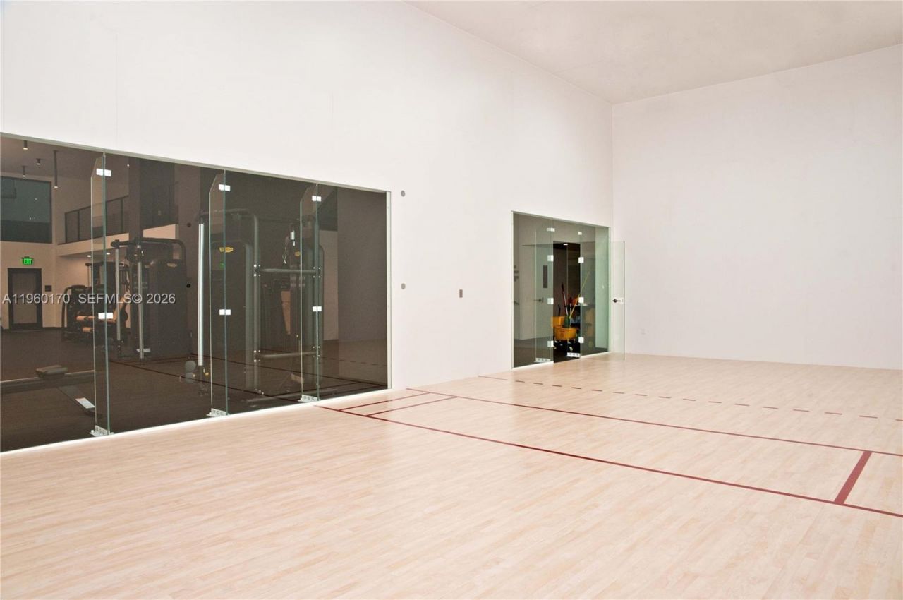 225 N Miami Ave, Unit 2306, Miami, FL 33128 Photo