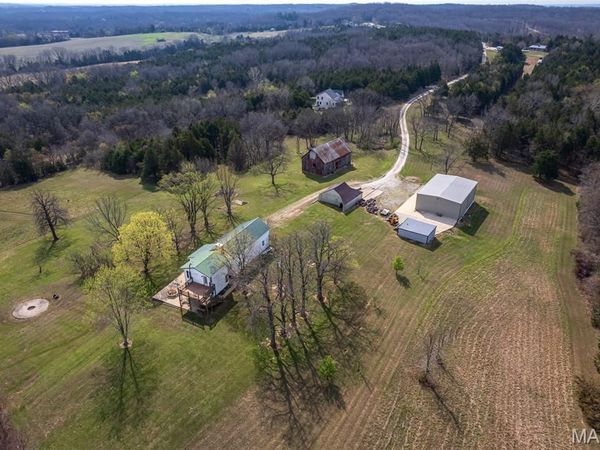 853 Twisted Cedar Drive , Beaufort, MO 63013