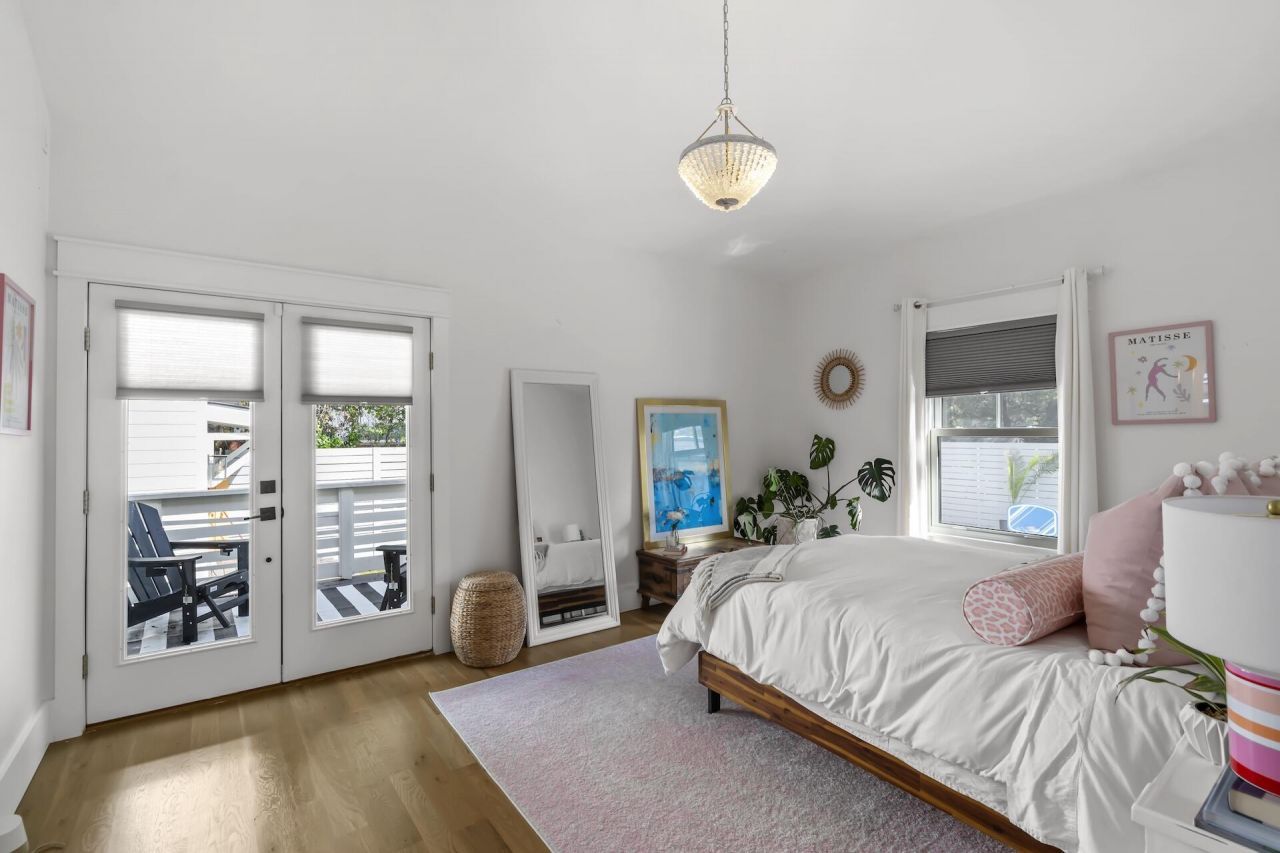 710 Simmons Street Photo 31