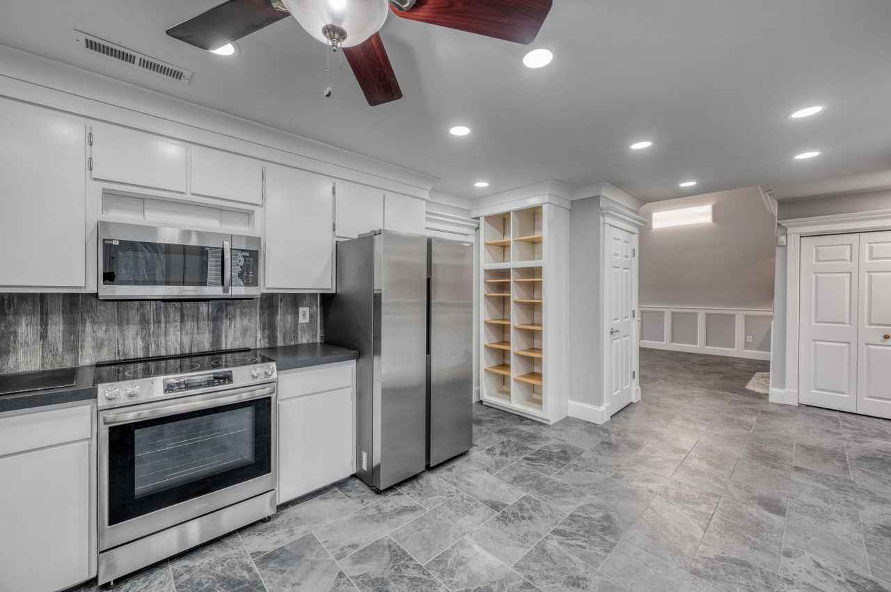 418 Citadel Street Photo 15