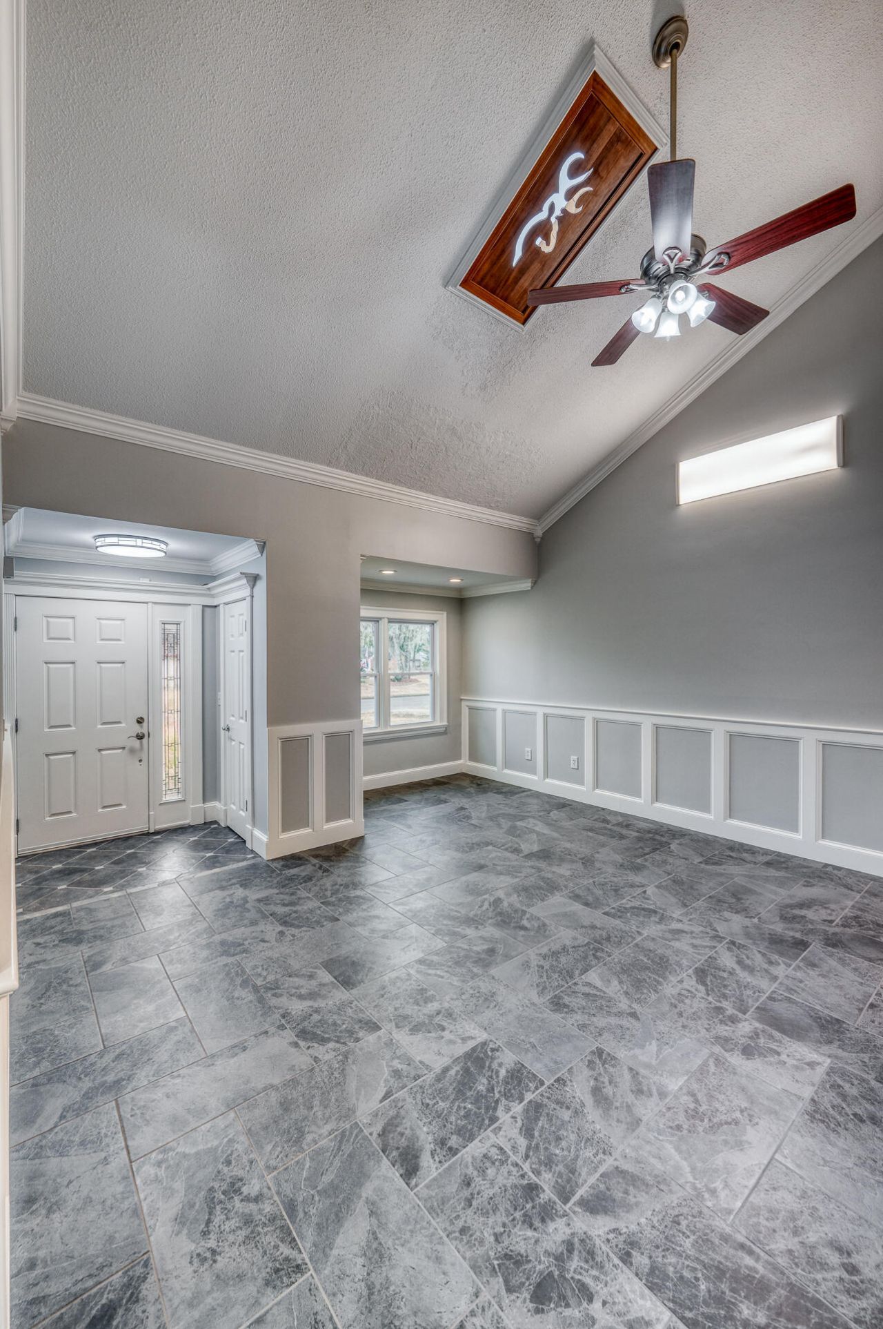 418 Citadel Street Photo 3