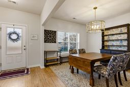 833 St. Albans Loop photo 4