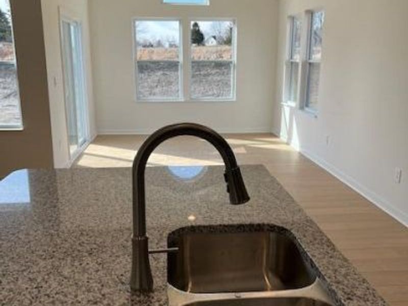 326 White Pines Drive, Bellefontaine, OH 43311 Photo 9