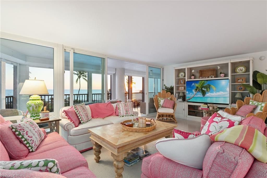 4651 Gulf Shore Blvd N, Unit 101, Naples, FL 34103 Photo