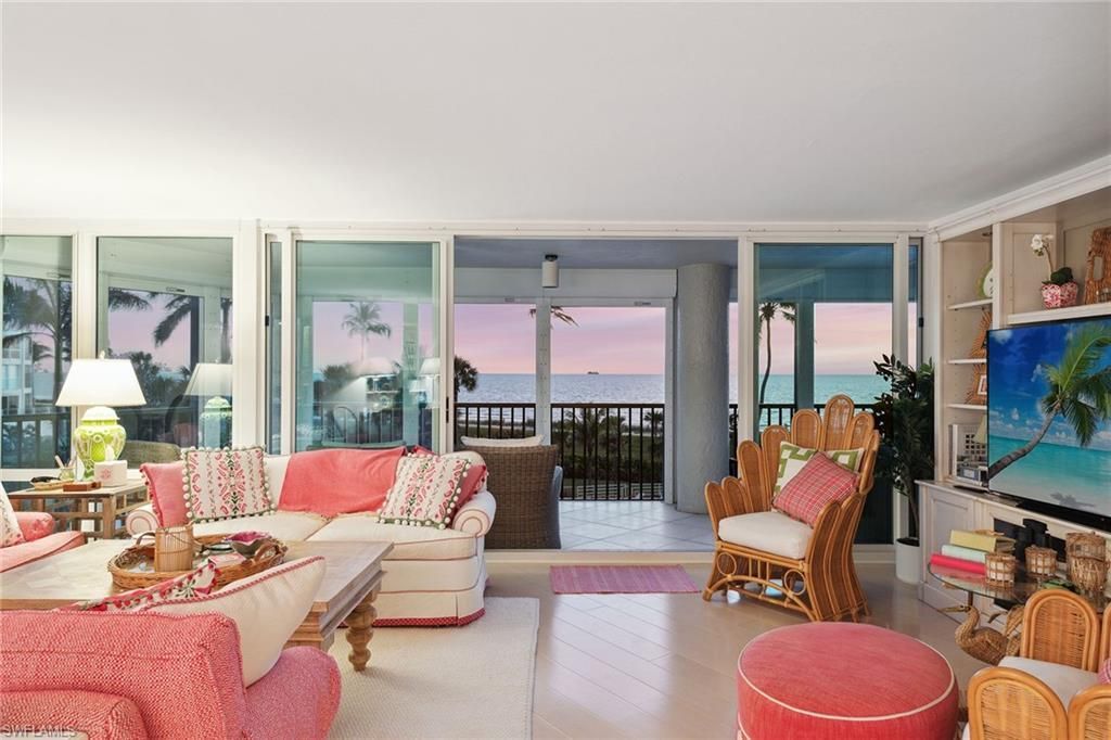 4651 Gulf Shore Blvd N, Unit 101, Naples, FL 34103 Photo