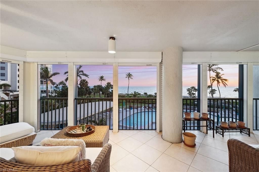 4651 Gulf Shore Blvd N, Unit 101, Naples, FL 34103 Photo