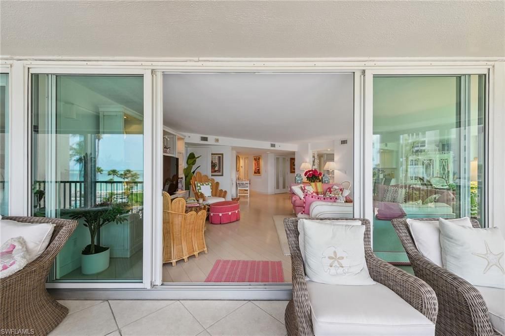 4651 Gulf Shore Blvd N, Unit 101, Naples, FL 34103 Photo