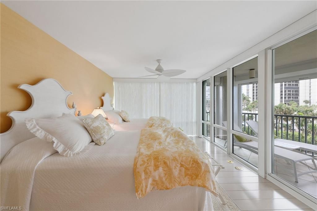 4651 Gulf Shore Blvd N, Unit 101, Naples, FL 34103 Photo