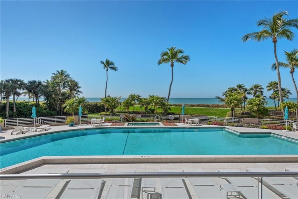 4651 Gulf Shore Blvd N, Unit 101, Naples, FL 34103 Photo