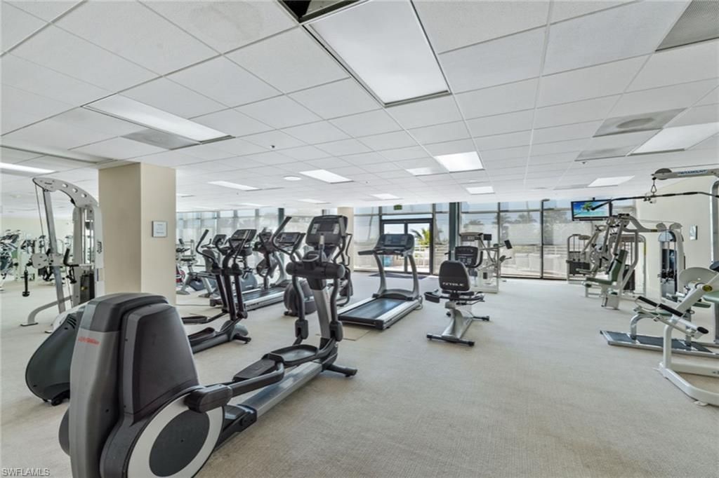 4651 Gulf Shore Blvd N, Unit 101, Naples, FL 34103 Photo