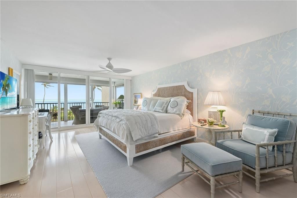 4651 Gulf Shore Blvd N, Unit 101, Naples, FL 34103 Photo