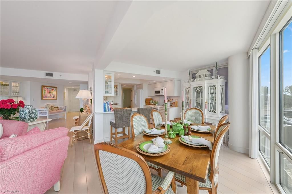 4651 Gulf Shore Blvd N, Unit 101, Naples, FL 34103 Photo