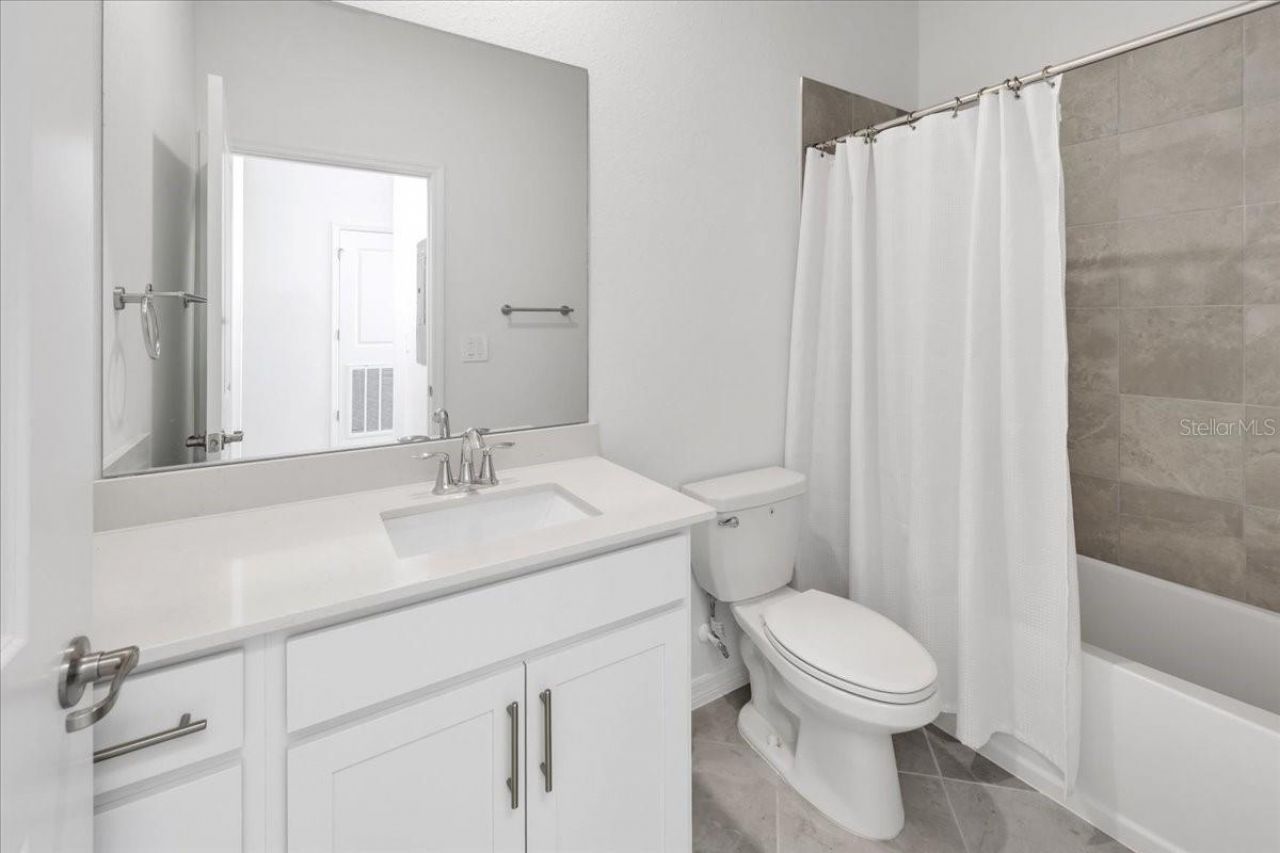 19140 Scallop Loop, Unit 405, Bradenton, FL 34211 Photo