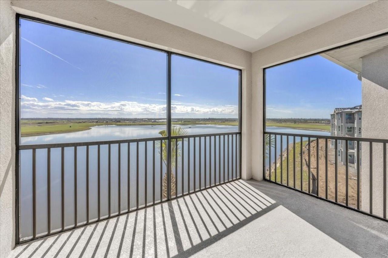 19140 Scallop Loop, Unit 405, Bradenton, FL 34211 Photo