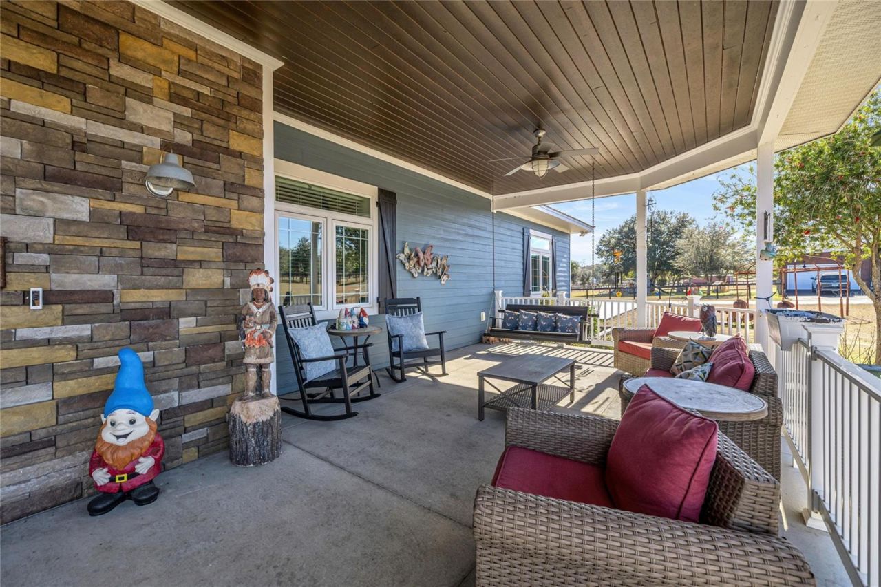 5251 SE 180th Avenue Road, Ocklawaha, FL 32179 Photo