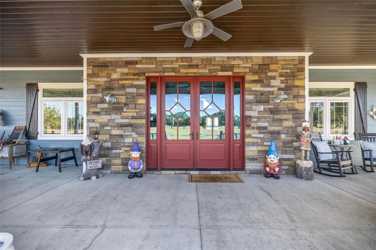 5251 SE 180th Avenue Road, Ocklawaha, FL 32179 Photo