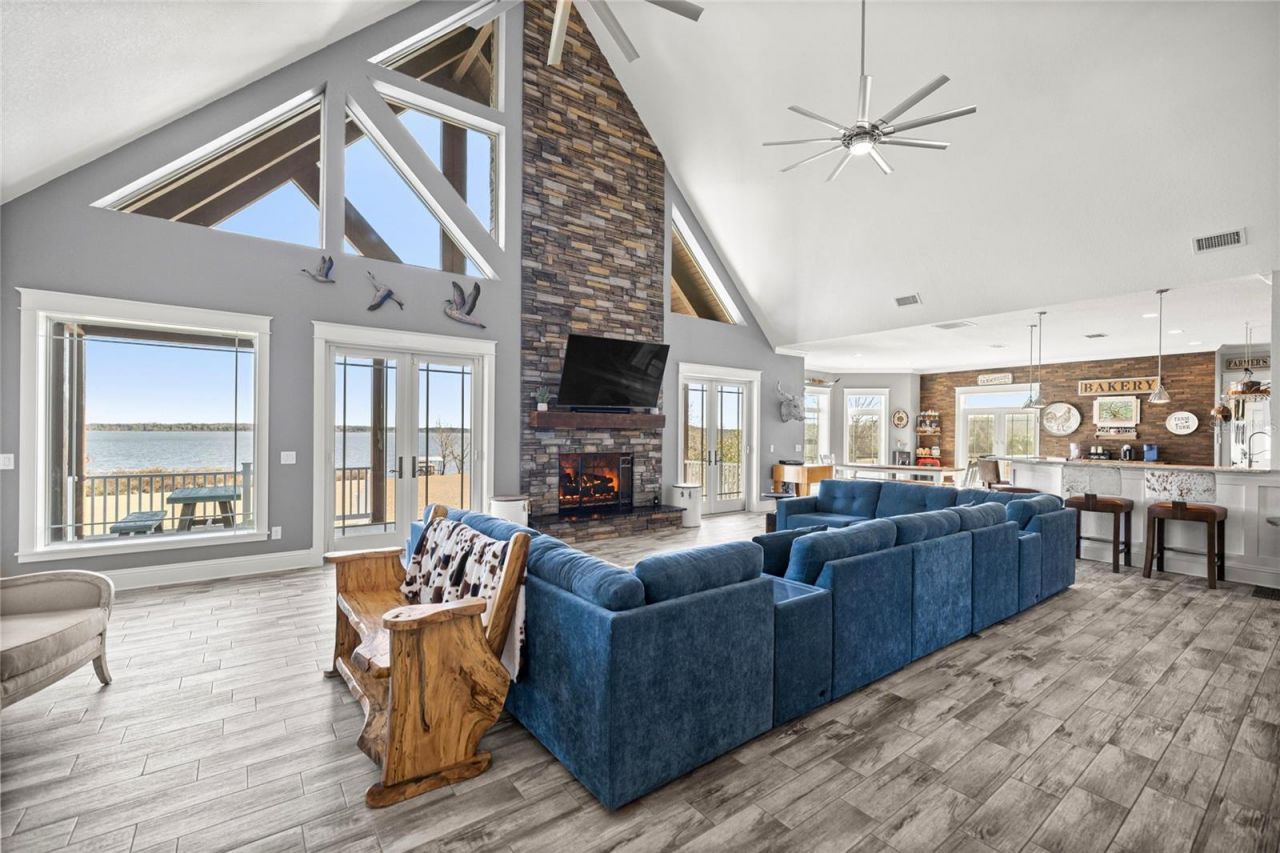 5251 SE 180th Avenue Road, Ocklawaha, FL 32179 Photo