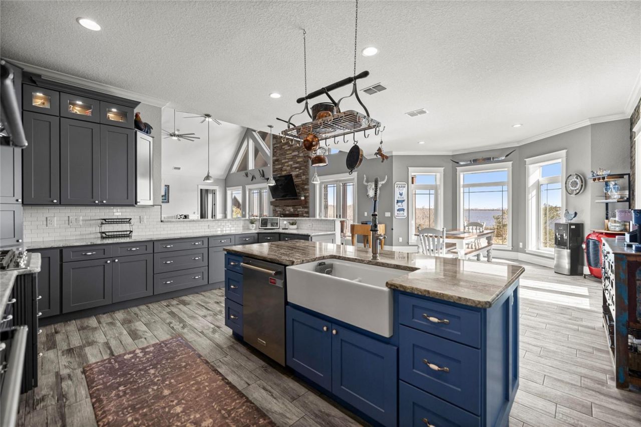 5251 SE 180th Avenue Road, Ocklawaha, FL 32179 Photo