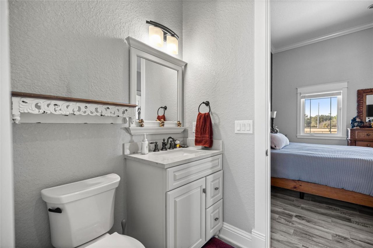 5251 SE 180th Avenue Road, Ocklawaha, FL 32179 Photo