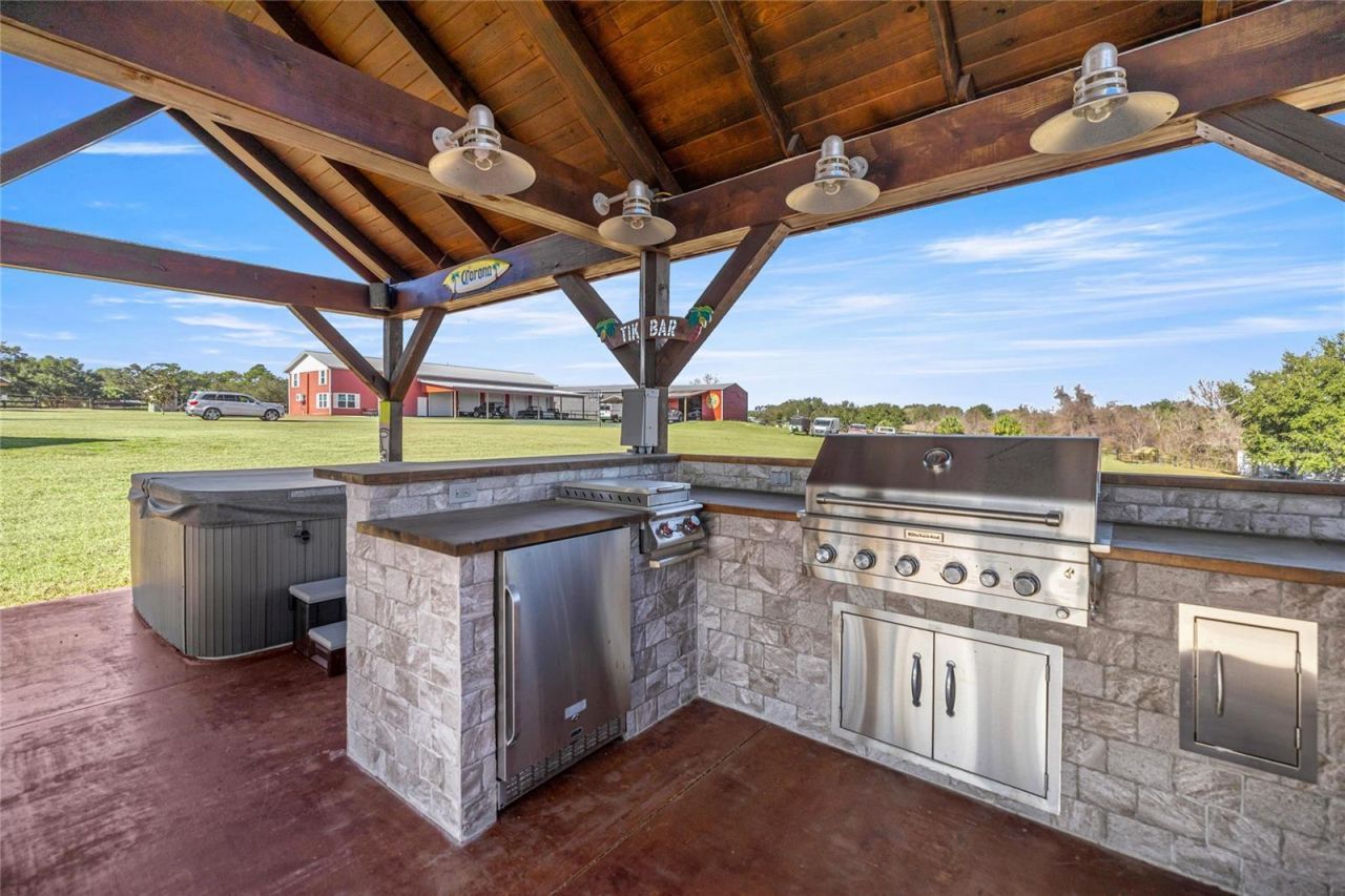 5251 SE 180th Avenue Road, Ocklawaha, FL 32179 Photo