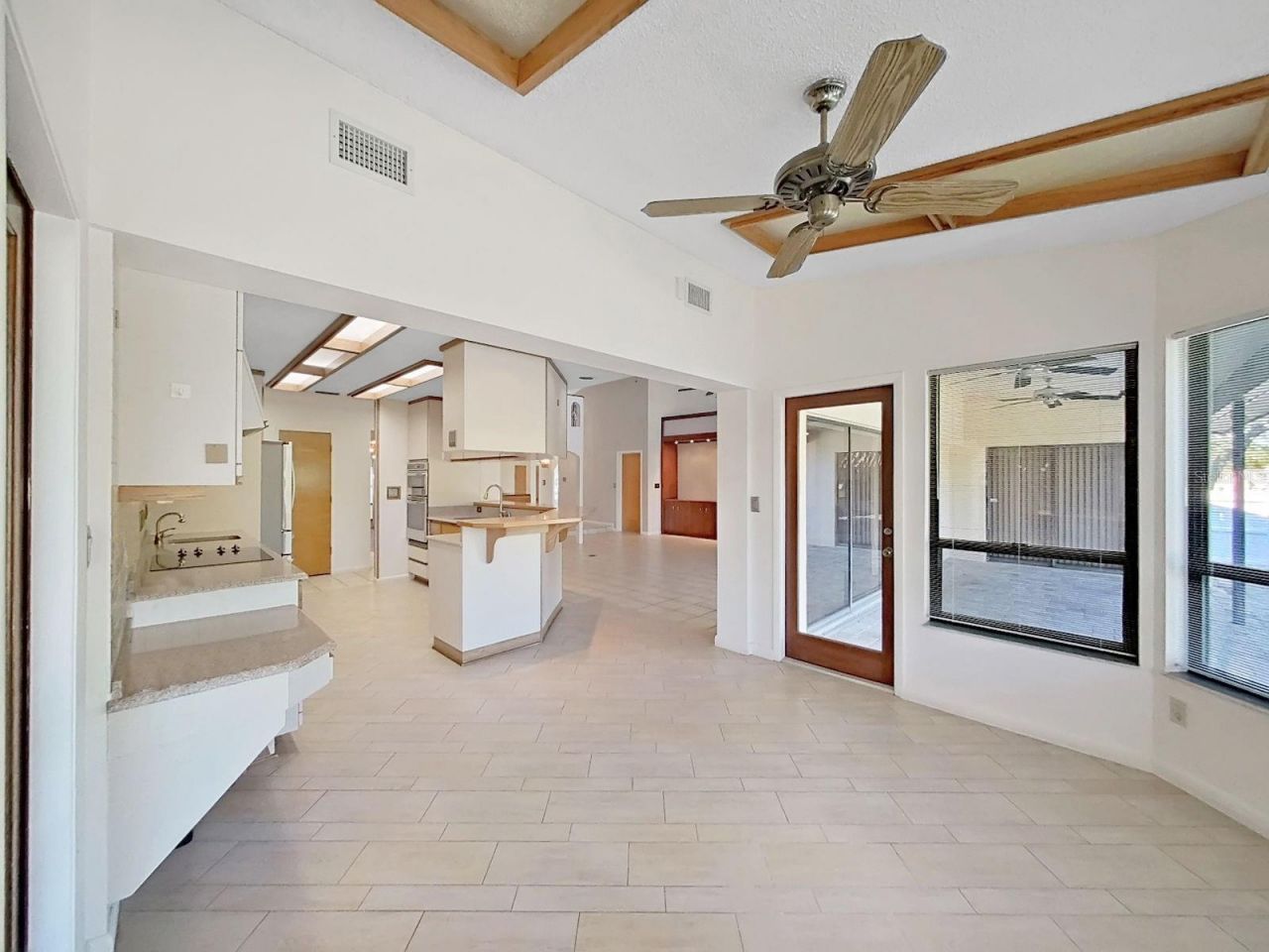 1930 Cove Lane, Clearwater, FL 33764 Photo