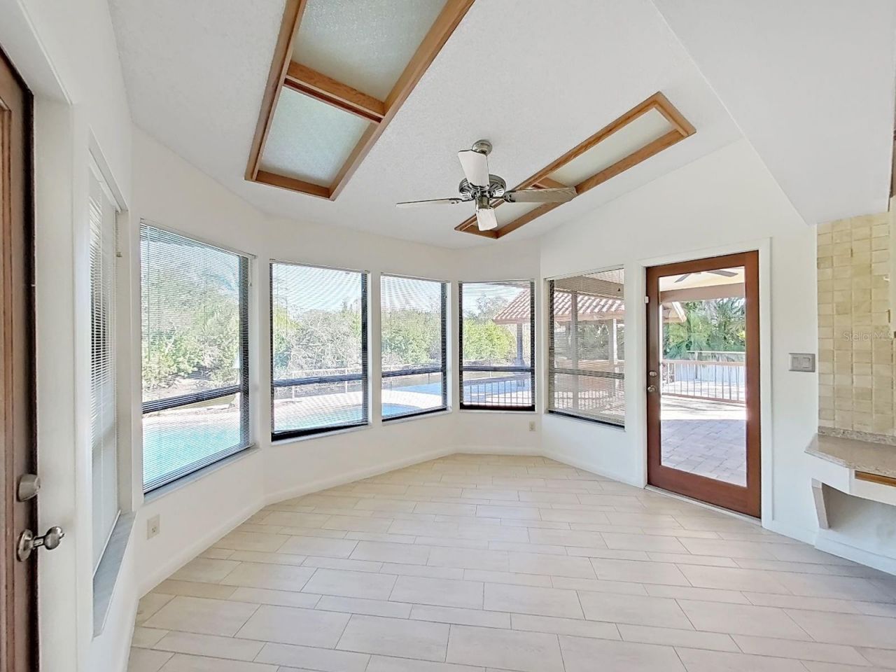 1930 Cove Lane, Clearwater, FL 33764 Photo