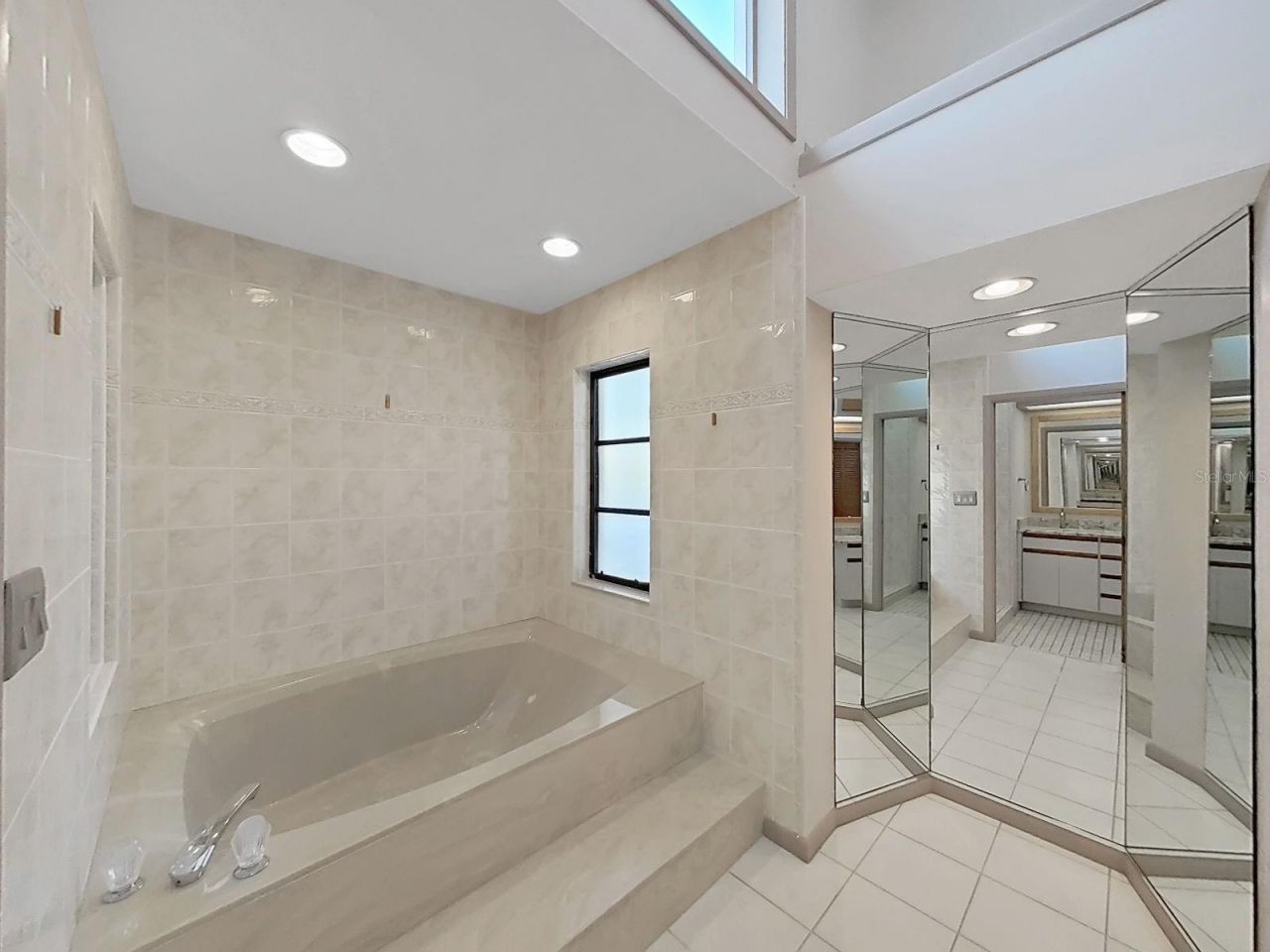 1930 Cove Lane, Clearwater, FL 33764 Photo