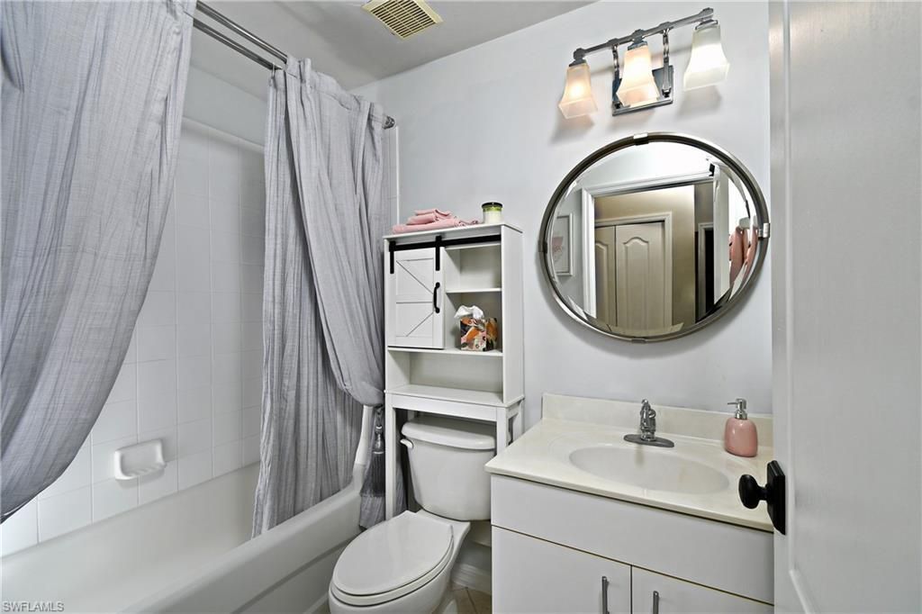 2297 Carnaby Ct, Lehigh Acres, FL 33973 Photo