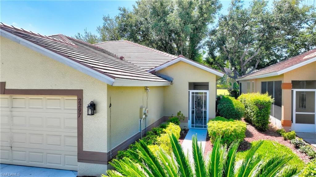 2297 Carnaby Ct, Lehigh Acres, FL 33973 Photo