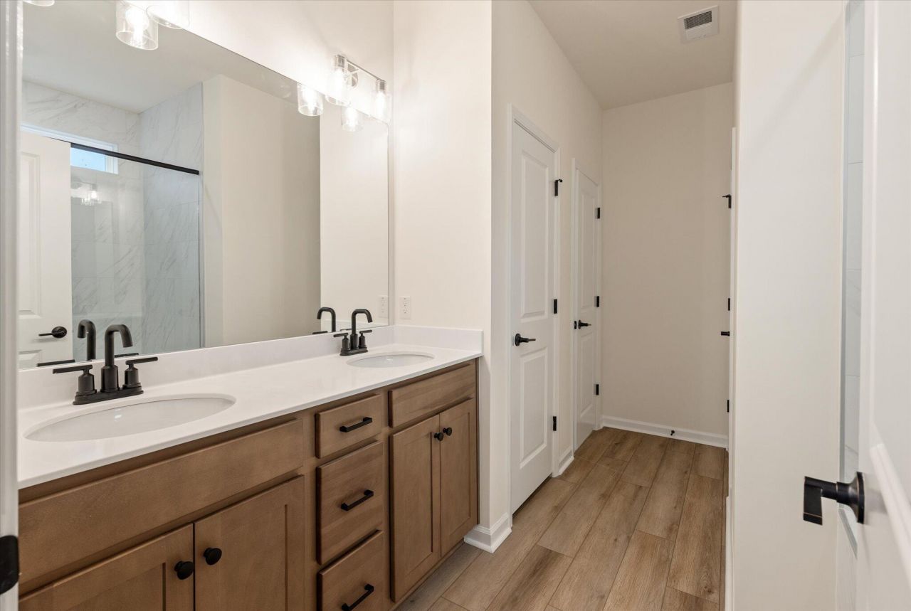 361 Blue Oak Drive Photo 35